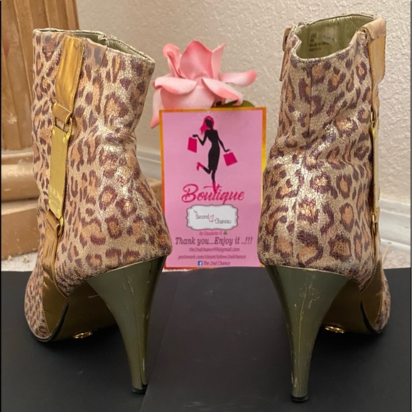 “Couture” Booties size “ 8 M “ - Picture 7 of 15